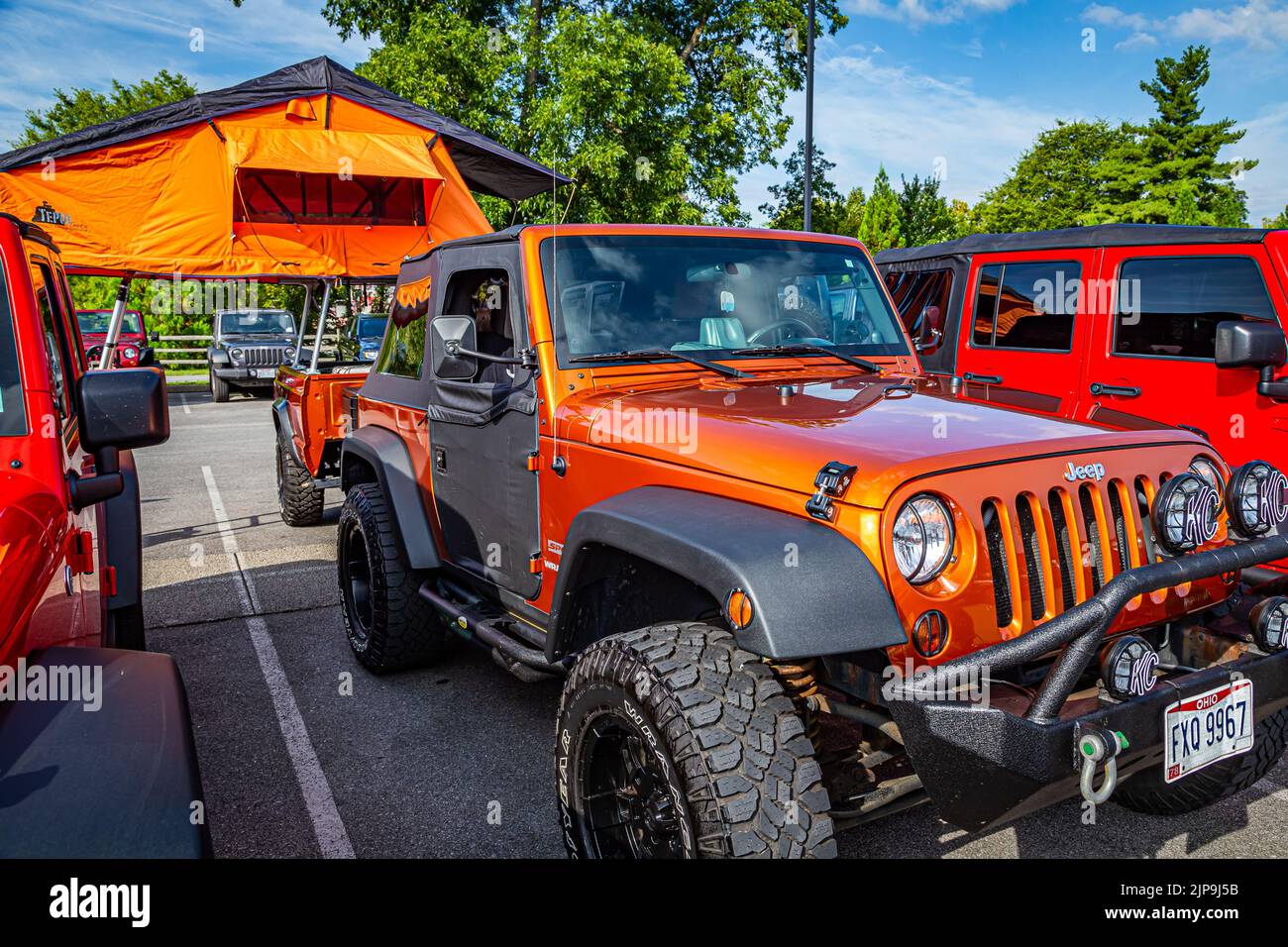 Pigeon TN August 25, 2017 Modified Jeep Wrangler Sport JK