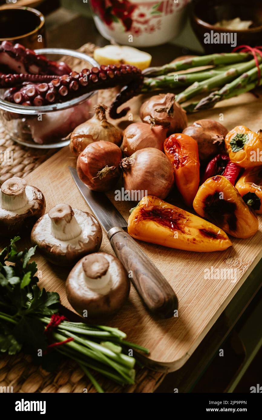 vegetable, bell pepper, ingredient, mediterranean cuisine, vegetables, paprika, ingredients