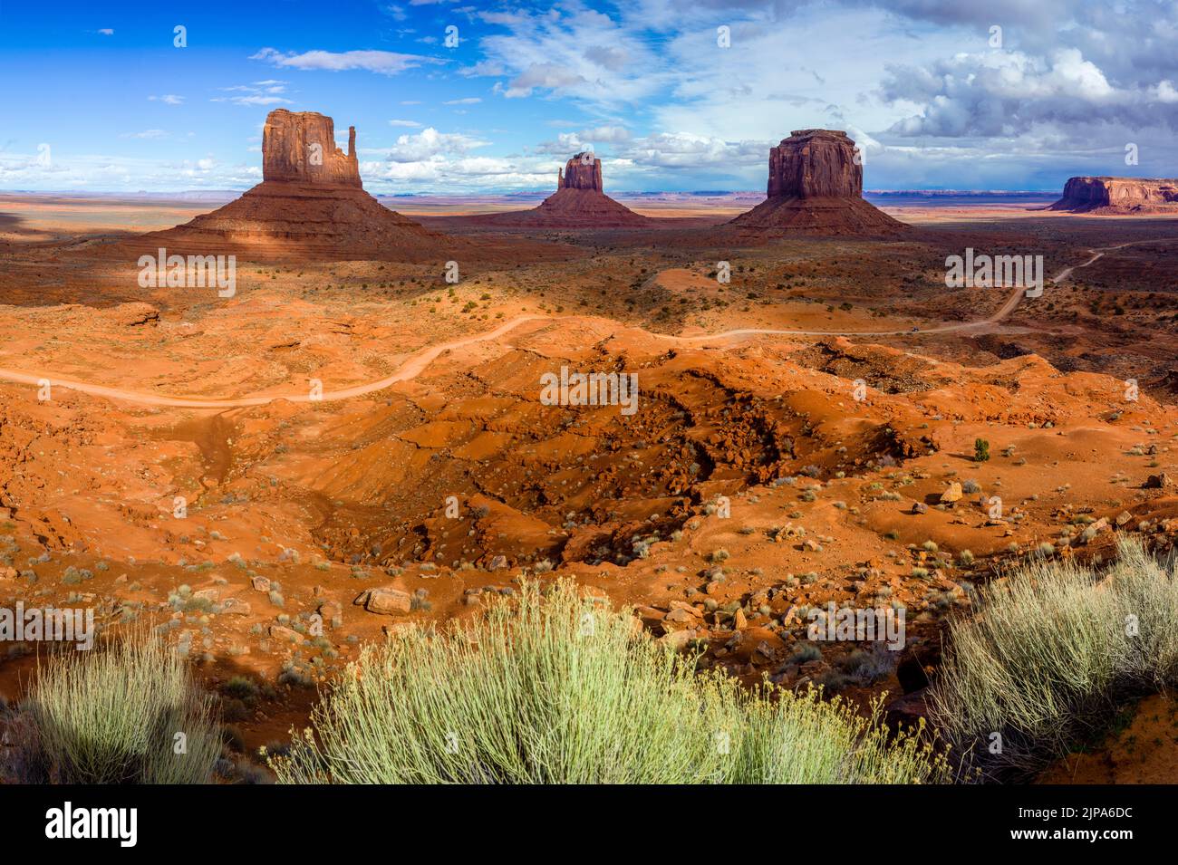 monument-valley-navajo-tribal-park-arizona-united-states-usa-stock