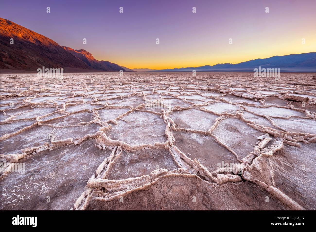 Salt Flats Death Valley National Park Hi res Stock Photography And salt-flats-death-valley-national-park-hi-res-stock-photography-and
