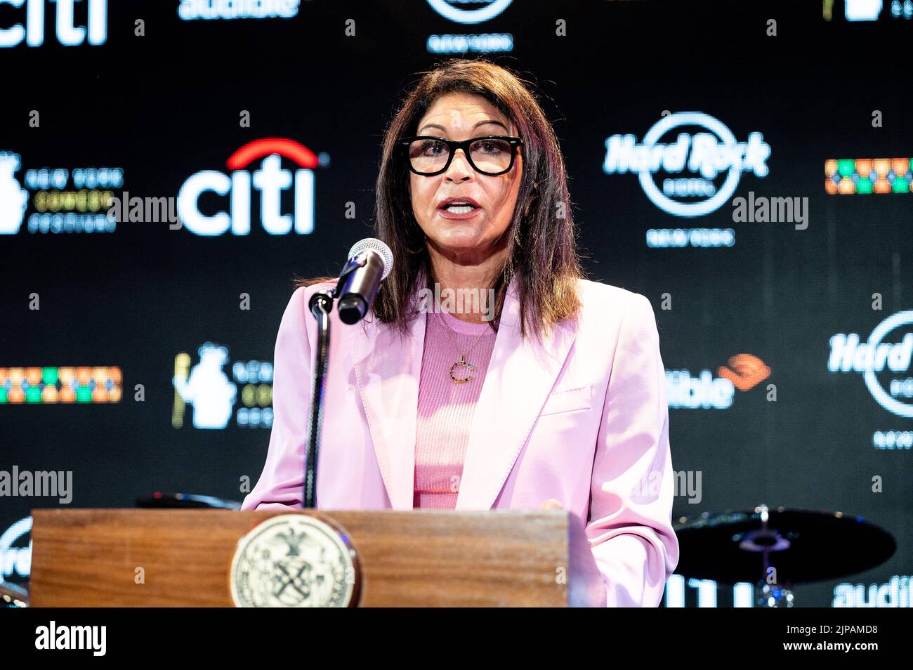 New York City, United States. 16th Aug, 2022. Caroline Hirsch, owner of Carolines on Broadway, speaks at a press conference to announce the annual New York Comedy Festival. Credit: SOPA Images Limited/Alamy Live News Stock Photo