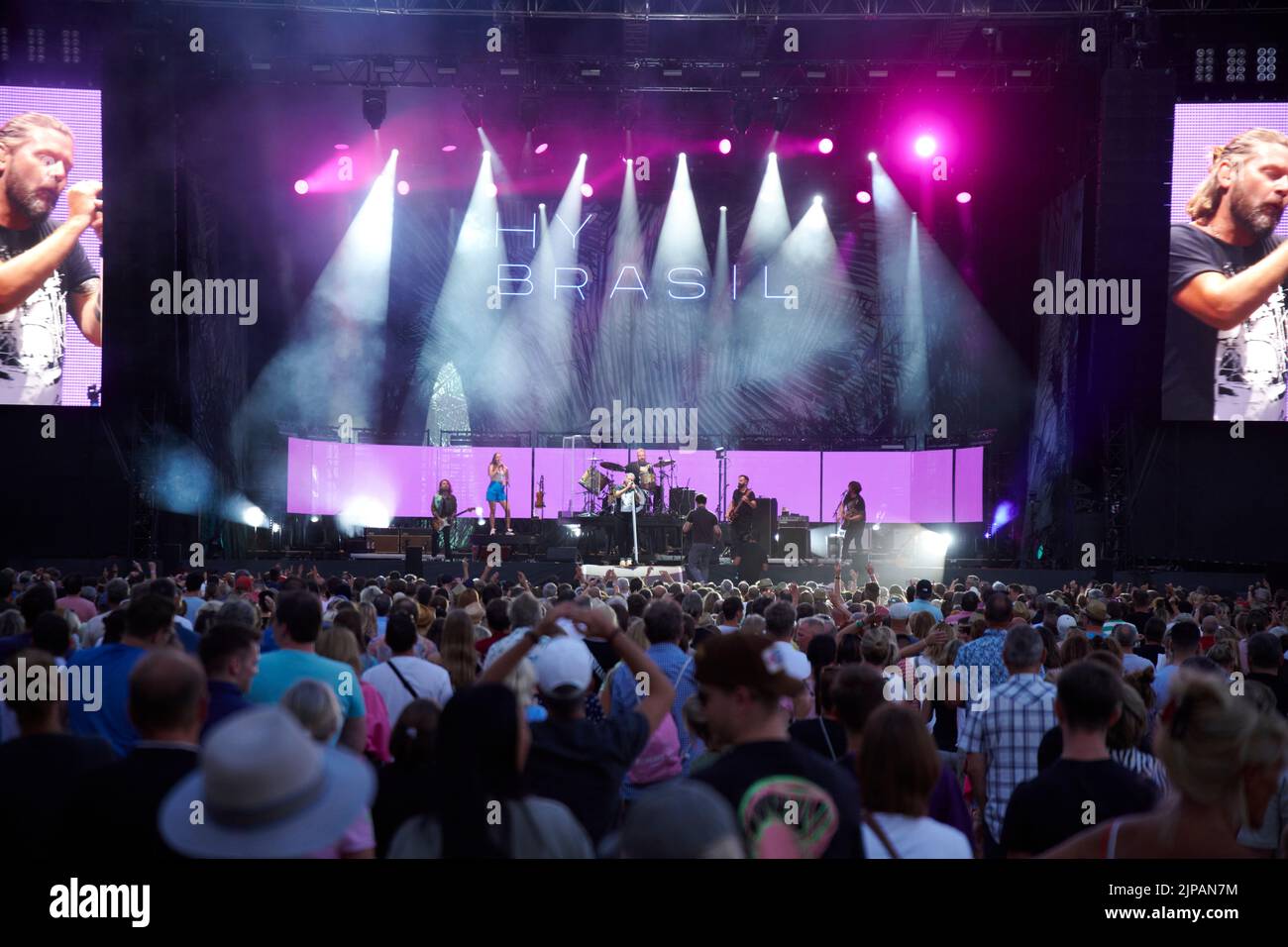 Rea Garvey tritt am Freitag den 12. August 2022 in Essen am Baldeneysee auf. Stock Photo