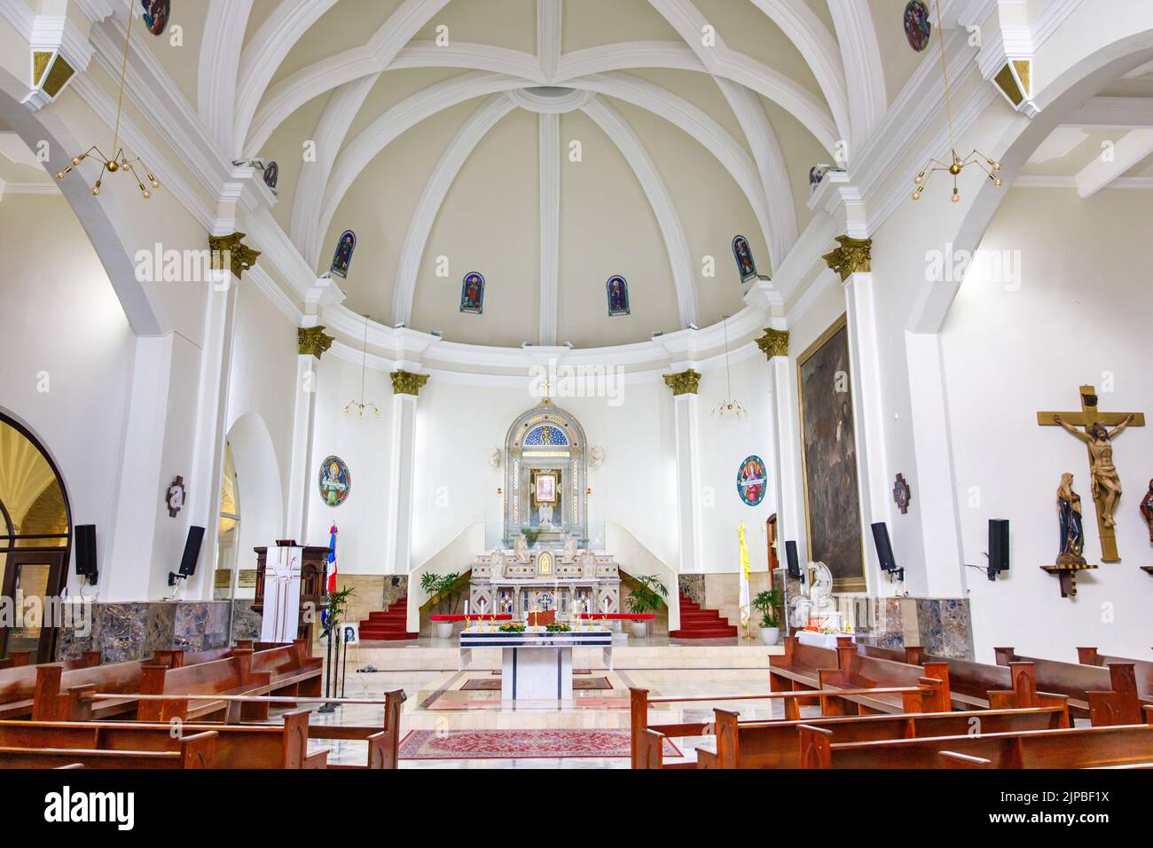 30.06.2022 SANTO DOMINGO, DOMINICAN REPUBLIC The interior of a Catholic church. Stock Photo