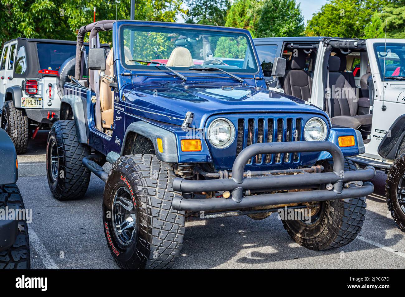 Tj jeep wrangler hi-res stock photography and images - Alamy