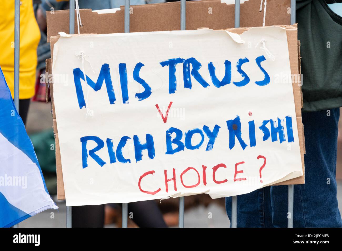 Protesters banner outside Conservative leadership election hustings in Perth, Scotland - Mis Truss v Rich Boy Rishi Choice? 16 August 2022 Stock Photo