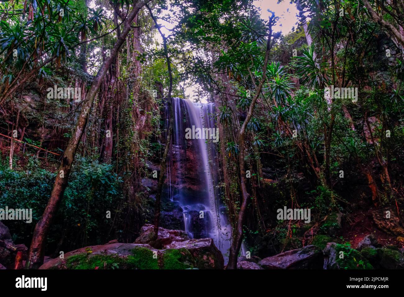 paradise-lost-waterfall-picnic-recreational-site-in-kiambu-county-stock