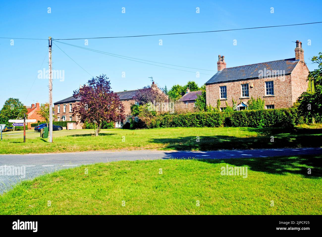 Barton Le Willows Village, North Yorkshire, England Stock Photo Alamy