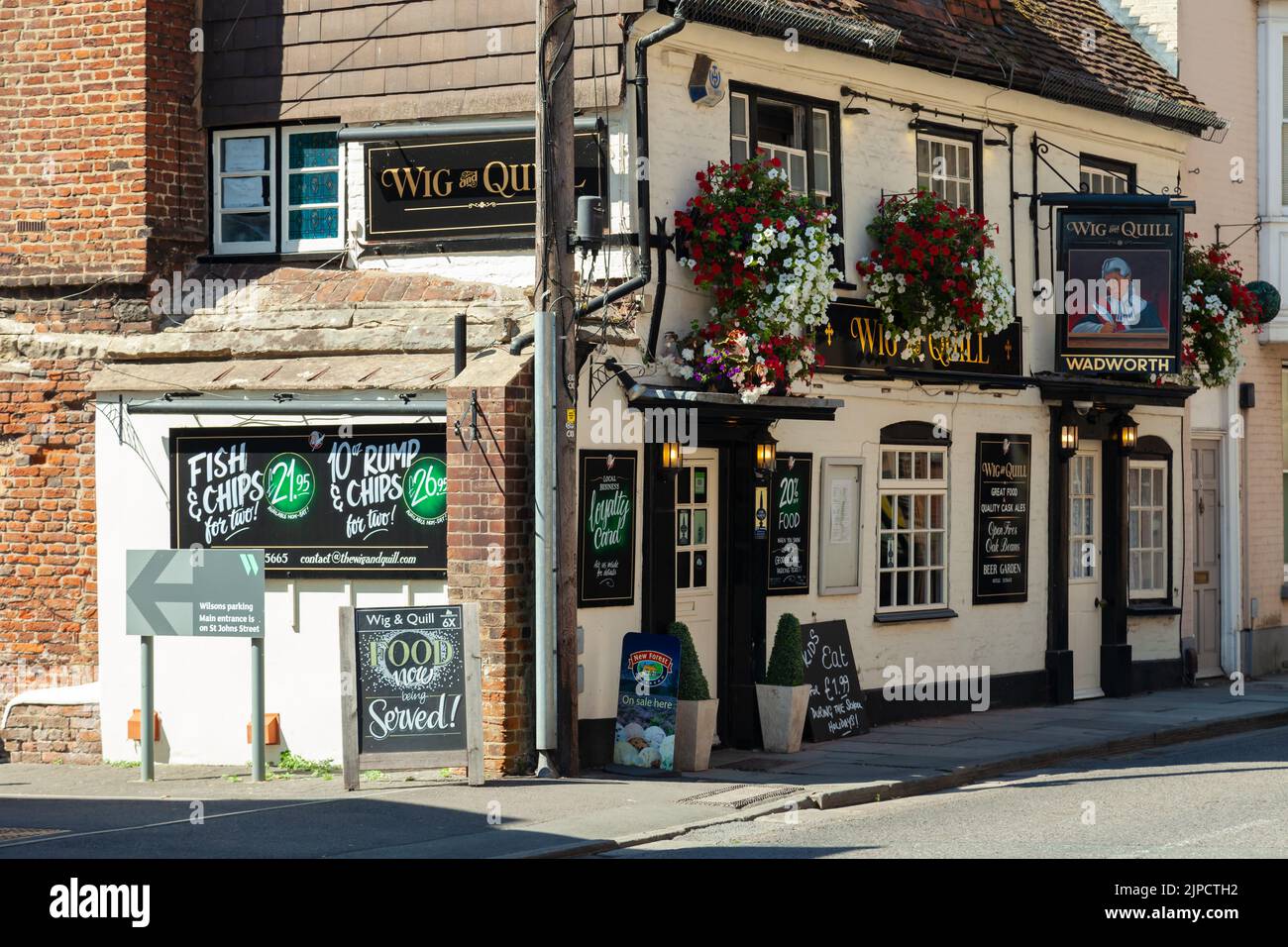 Traditional English pub in Salisbury city centre, Wiltshire, England. Stock Photo