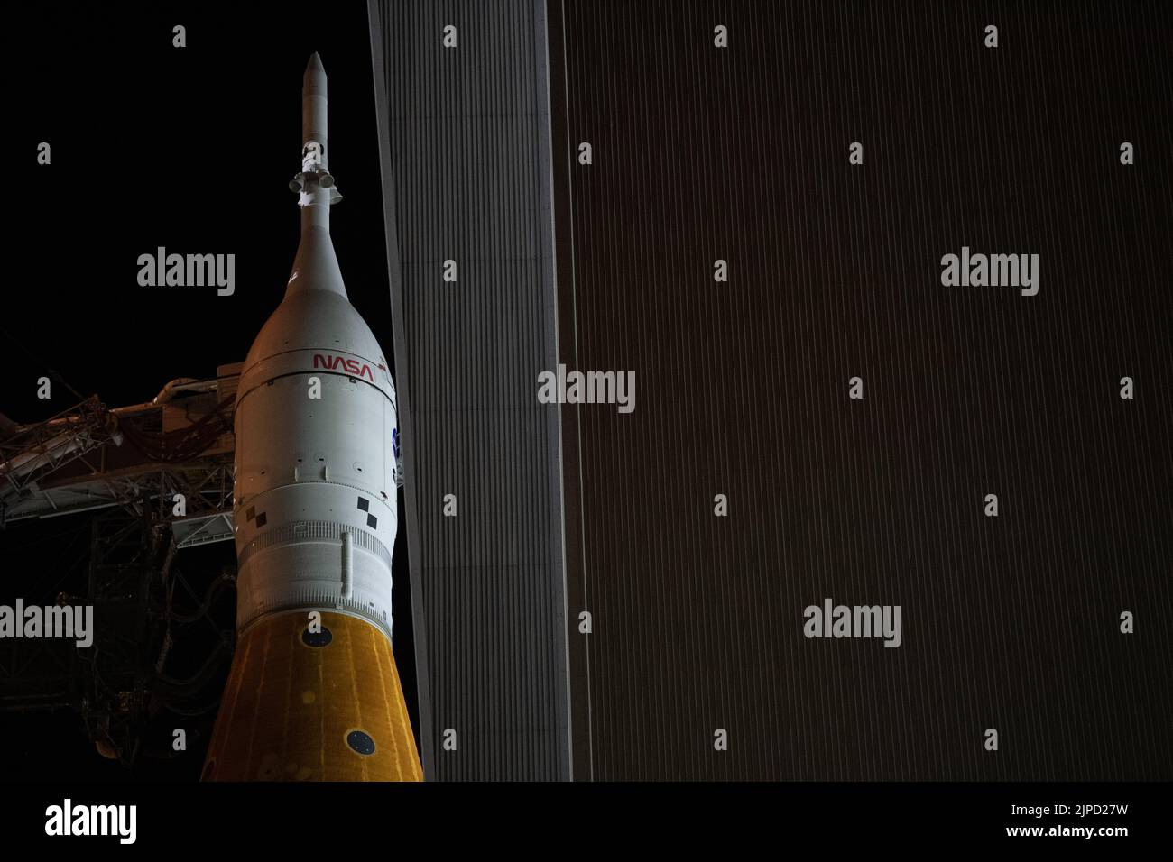 Florida. US, 16/08/2022, NASA's Space Launch System (SLS) rocket with the Orion spacecraft aboard is seen atop a mobile launcher as it rolls out of the Vehicle Assembly Building to Launch Complex 39B, Tuesday, Aug. 16, 2022, at NASA's Kennedy Space Center in Florida. NASA's Artemis I mission is the first integrated test of the agency's deep space exploration systems: the Orion spacecraft, SLS rocket, and supporting ground systems. Launch of the uncrewed flight test is targeted for no earlier than Aug. 29, 2022.Mandatory Credit: Joel Kowsky/NASA via CNP /MediaPunch Stock Photo