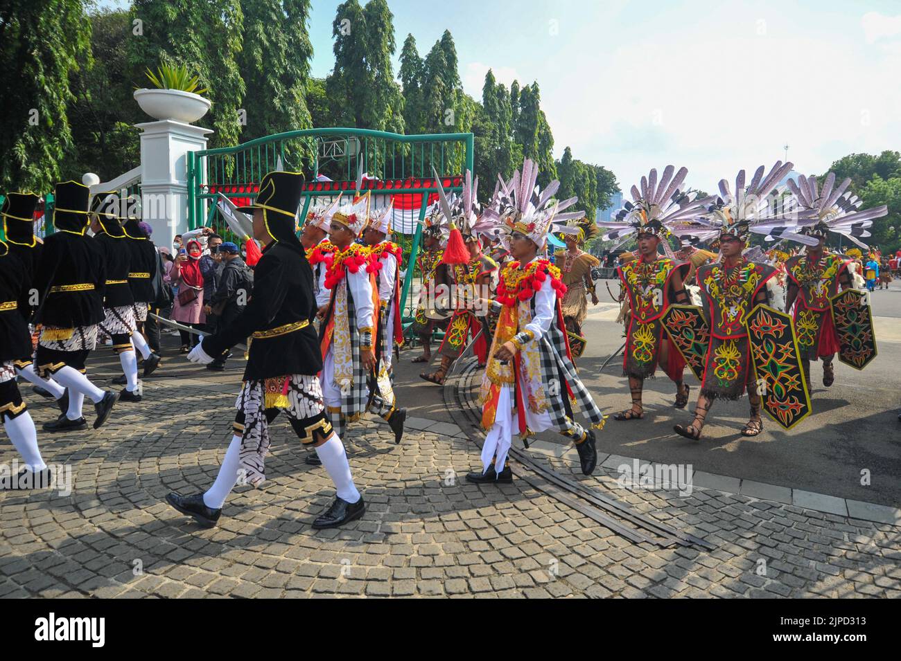 Jakarta, Indonesia. 17th Aug, 2022. People participate in the 77th Independence Day celebration in Jakarta, Indonesia, Aug. 17, 2022. Credit: Zulkarnain/Xinhua/Alamy Live News Stock Photo