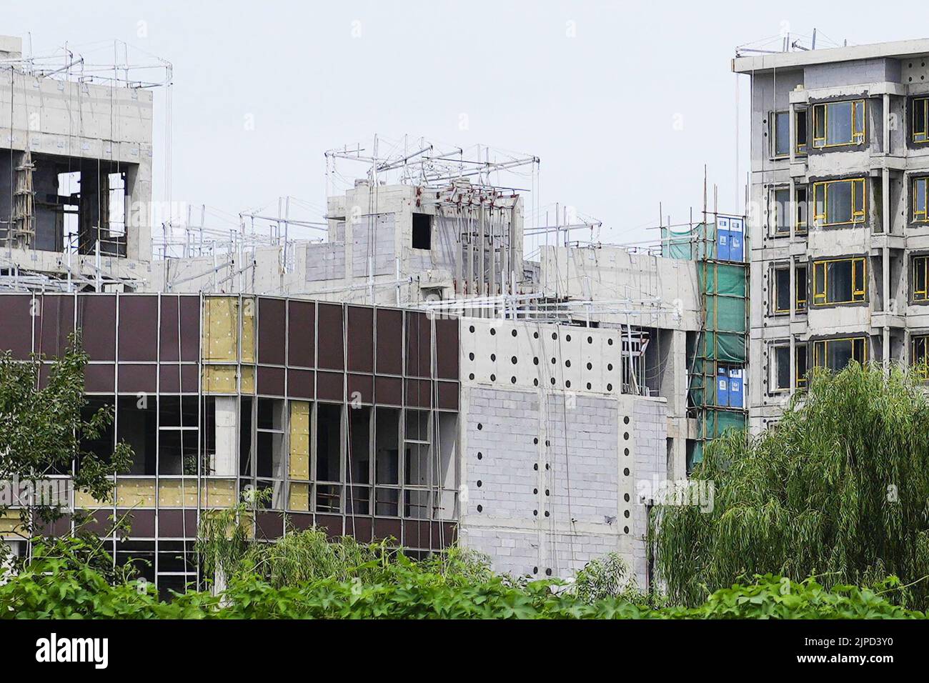 Photo taken July 19, 2022, shows condominium buildings under construction in Beijing. (Kyodo)==Kyodo Photo via Credit: Newscom/Alamy Live News Stock Photo