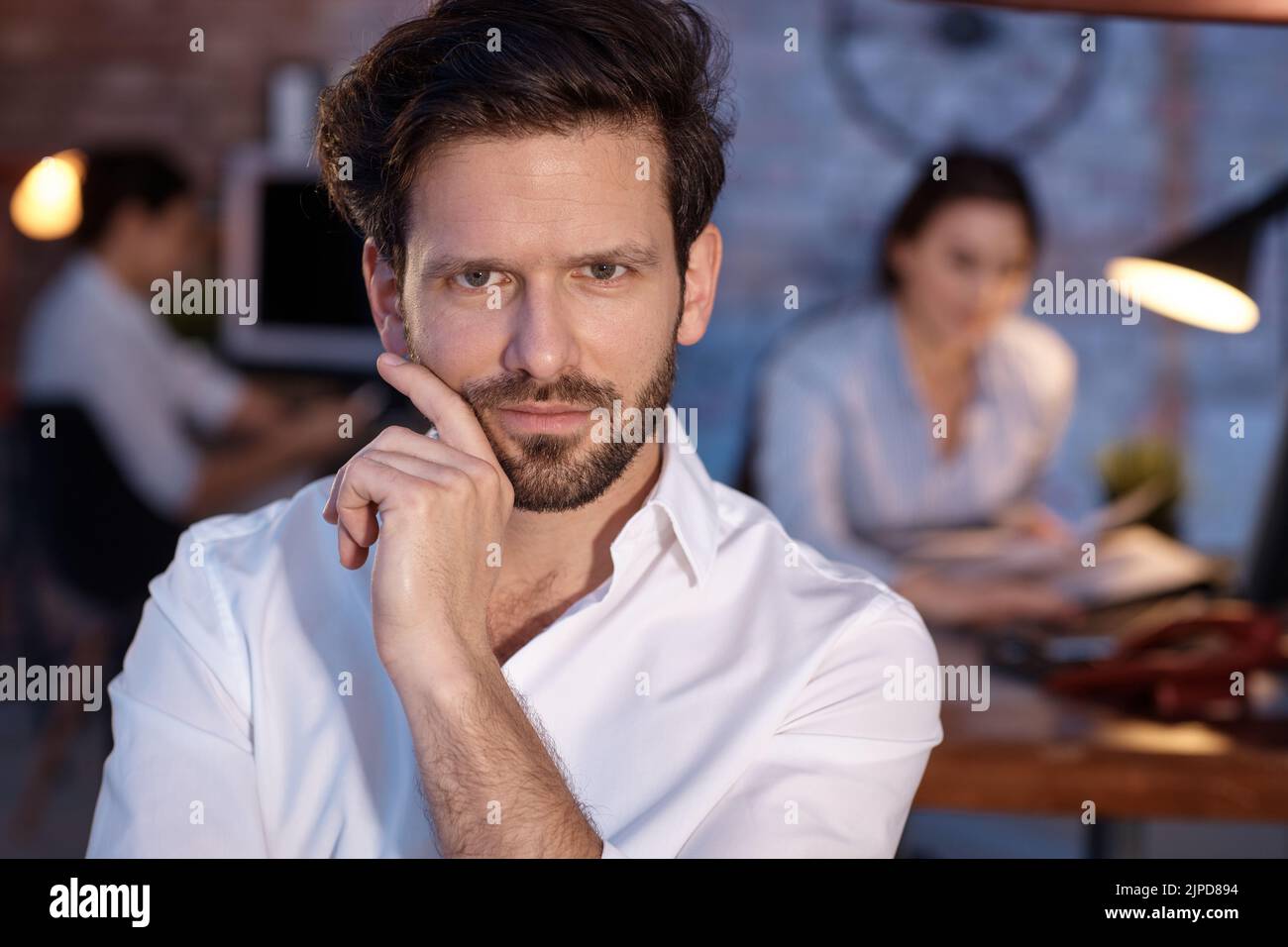 Office man and woman serious hi-res stock photography and images - Alamy