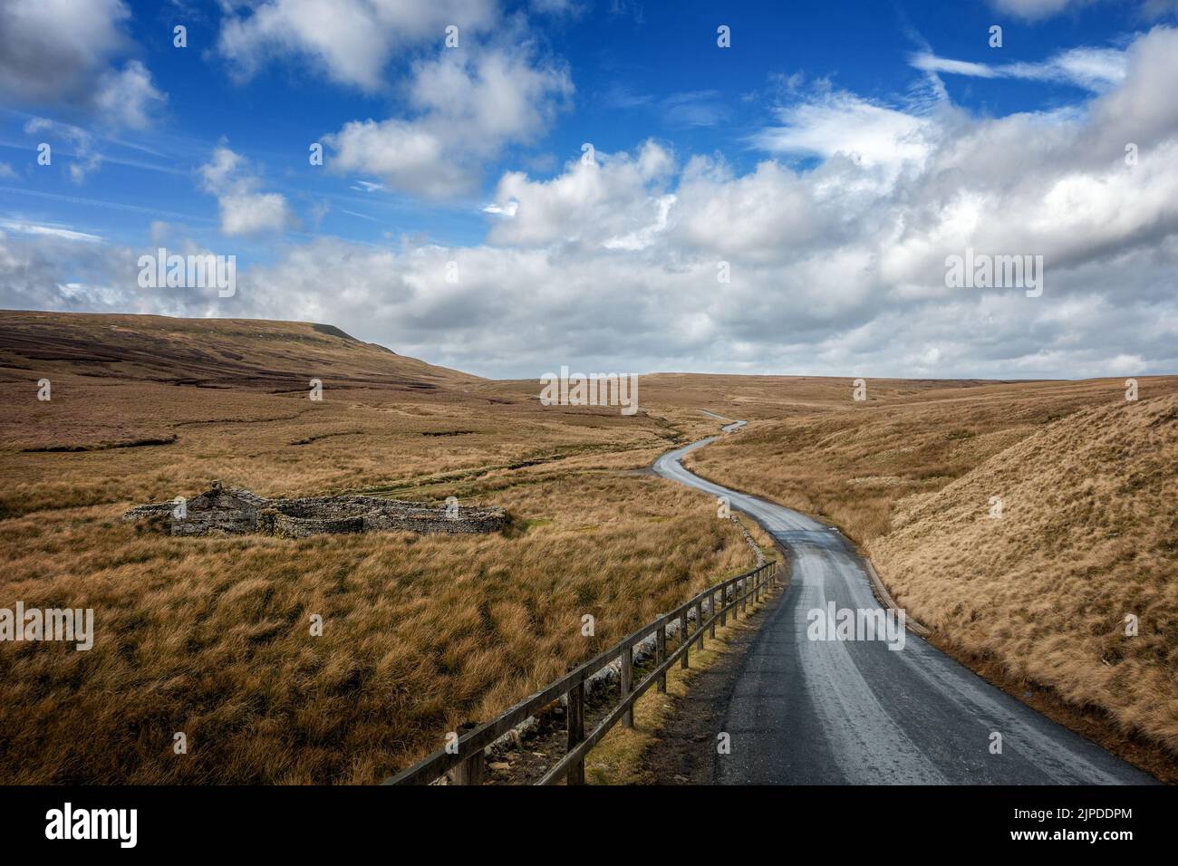 Landscape near Lamps Moss famous cycling hill on the B6270 road above Nateby, Yorkshire Dales National Park, England, UK Stock Photo