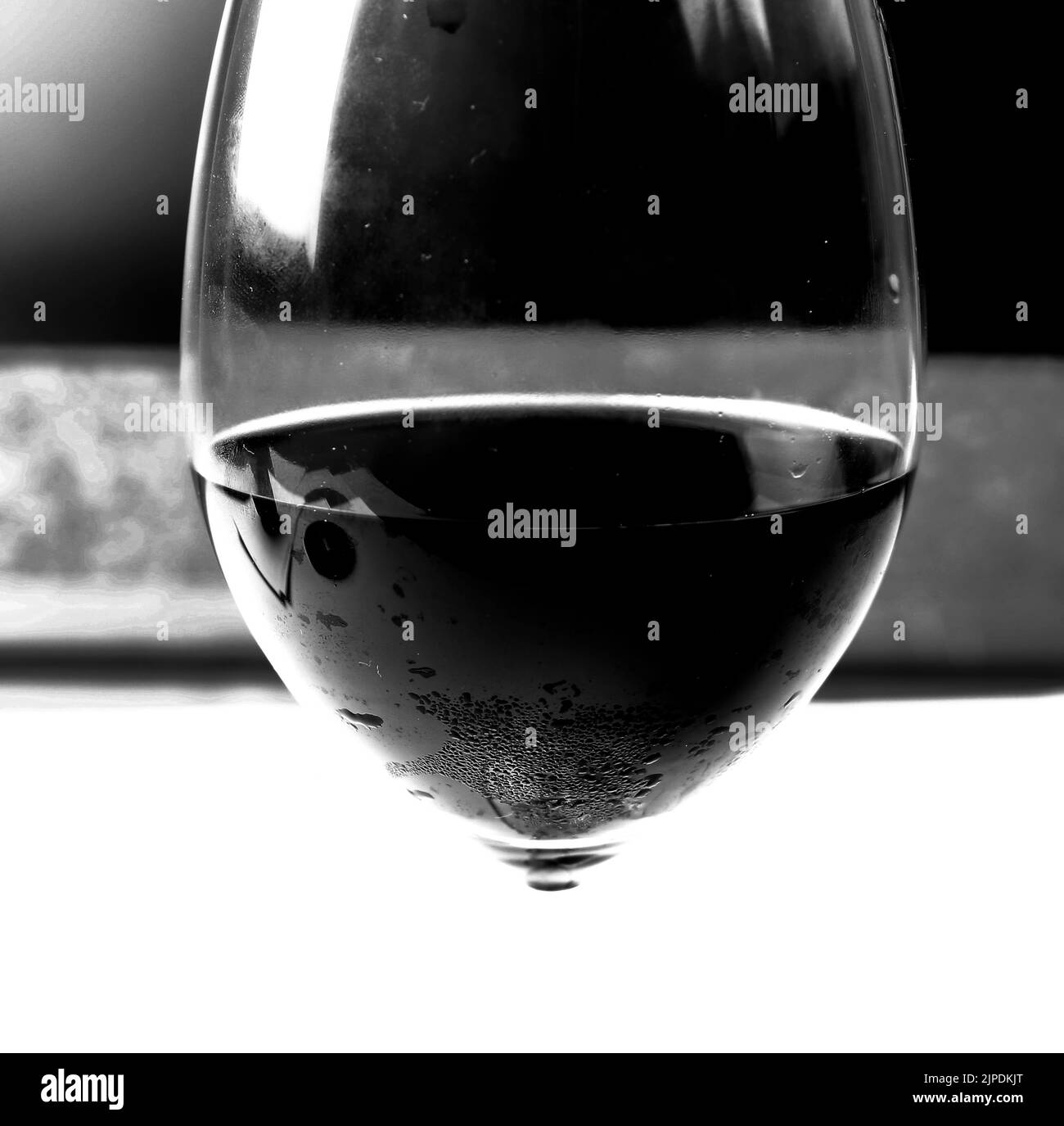 Elegant arrangement clear glass Black and White Stock Photos & Images ...