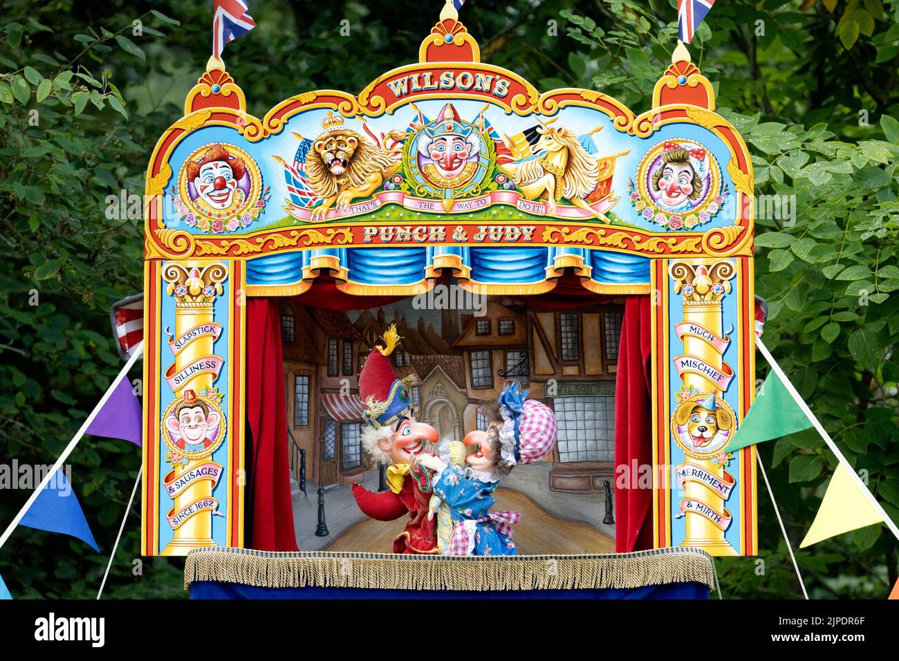 Punch and Judy puppets in traditional kiosk Stock Photo Alamy