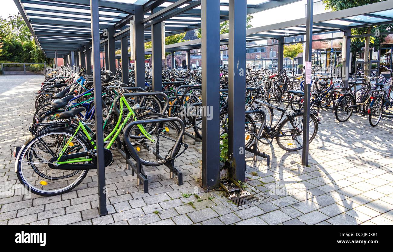 bicycle, bicycle parking, bicycles, bike, bicycle rack, bicycle stand ...