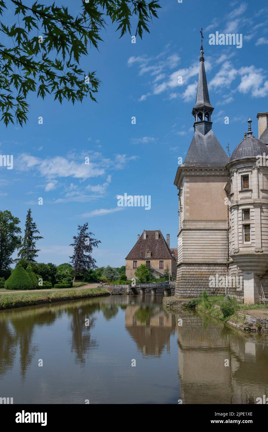 Built iin 1567, the Château de Sully  is no museum chateau, but still lived in by Madame la Duchesse de Magenta, Marquise de Mac Mahon. Stock Photo