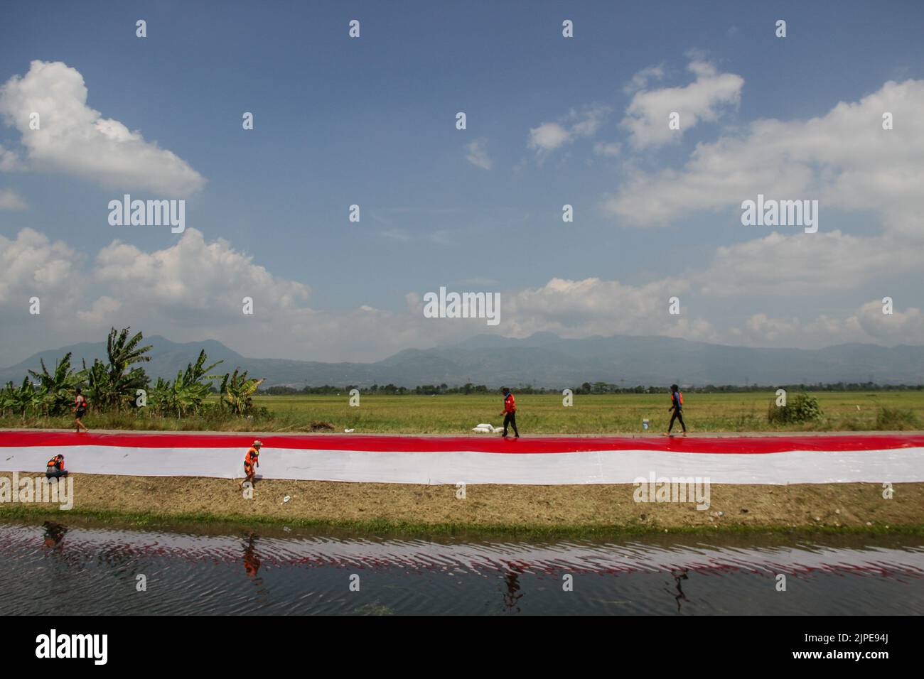 Pasar Rancaekek Rancaekek, West Java, Indonesia. 17th Aug, 2022. Members of the ...
