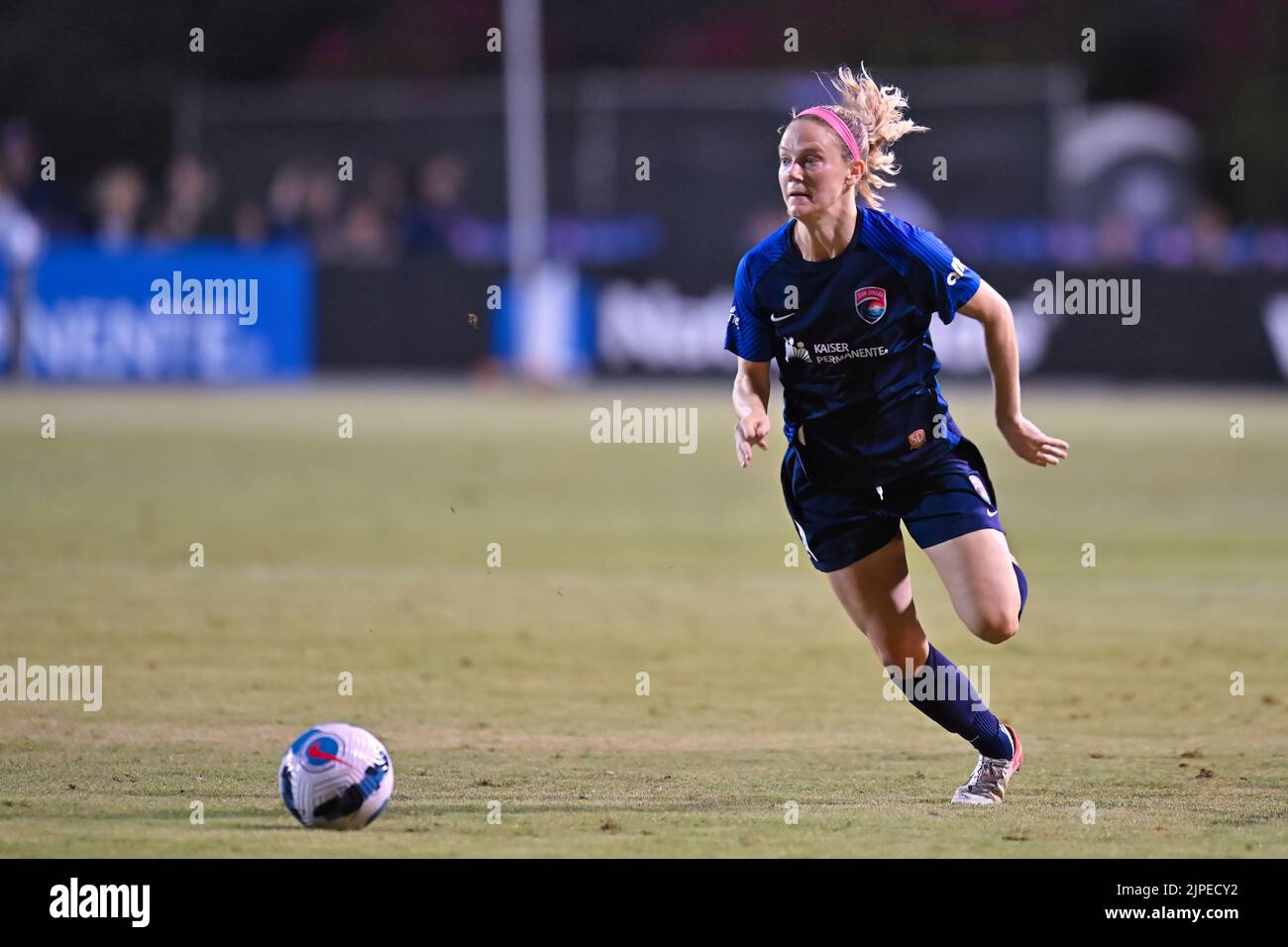 August 13, 2022:  San Diego Wave FC midfielder Kristen McNabb (14) during a NWSL soccer match between the Orlando Pride and the San Diego Wave FC at Torero Stadium in San Diego, California.  Justin Fine/CSM/Sipa USA(Credit Image: © Justin Fine/Cal Sport Media/Sipa USA) Stock Photo