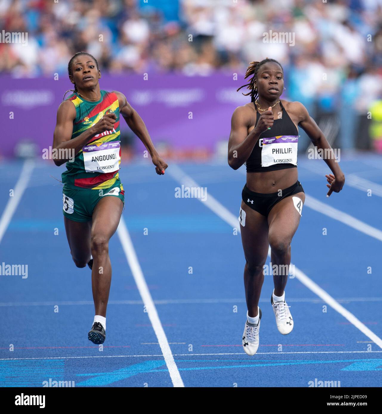 Linda Angounou and Kenisha Phillips competing in the women’s 200m heats at Commonwealth Games at Alexander Stadium, Birmingham, England, on 4th August Stock Photo