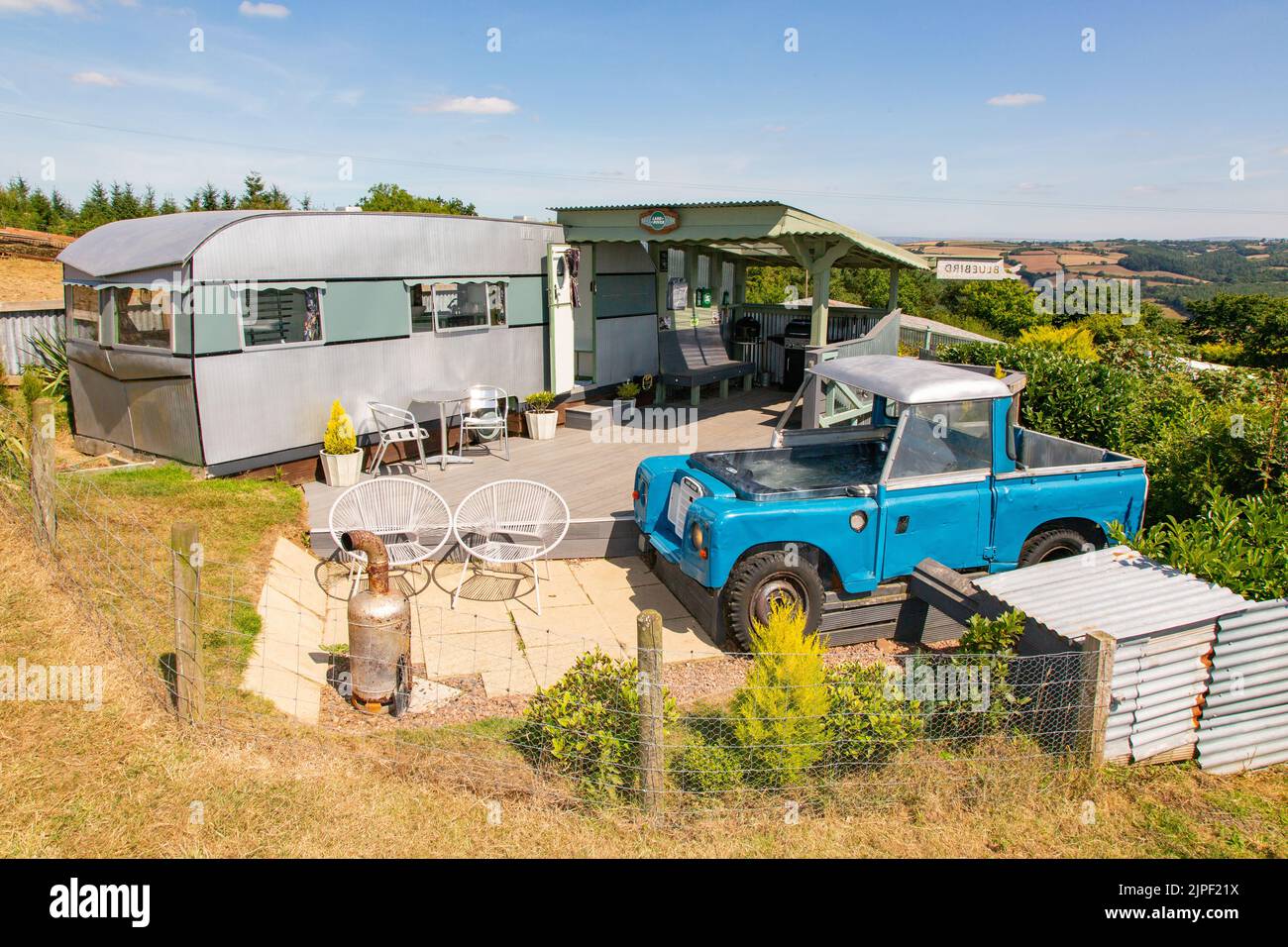Land Rover hot tub, Bluebird caravan, High Bickington, North Devon