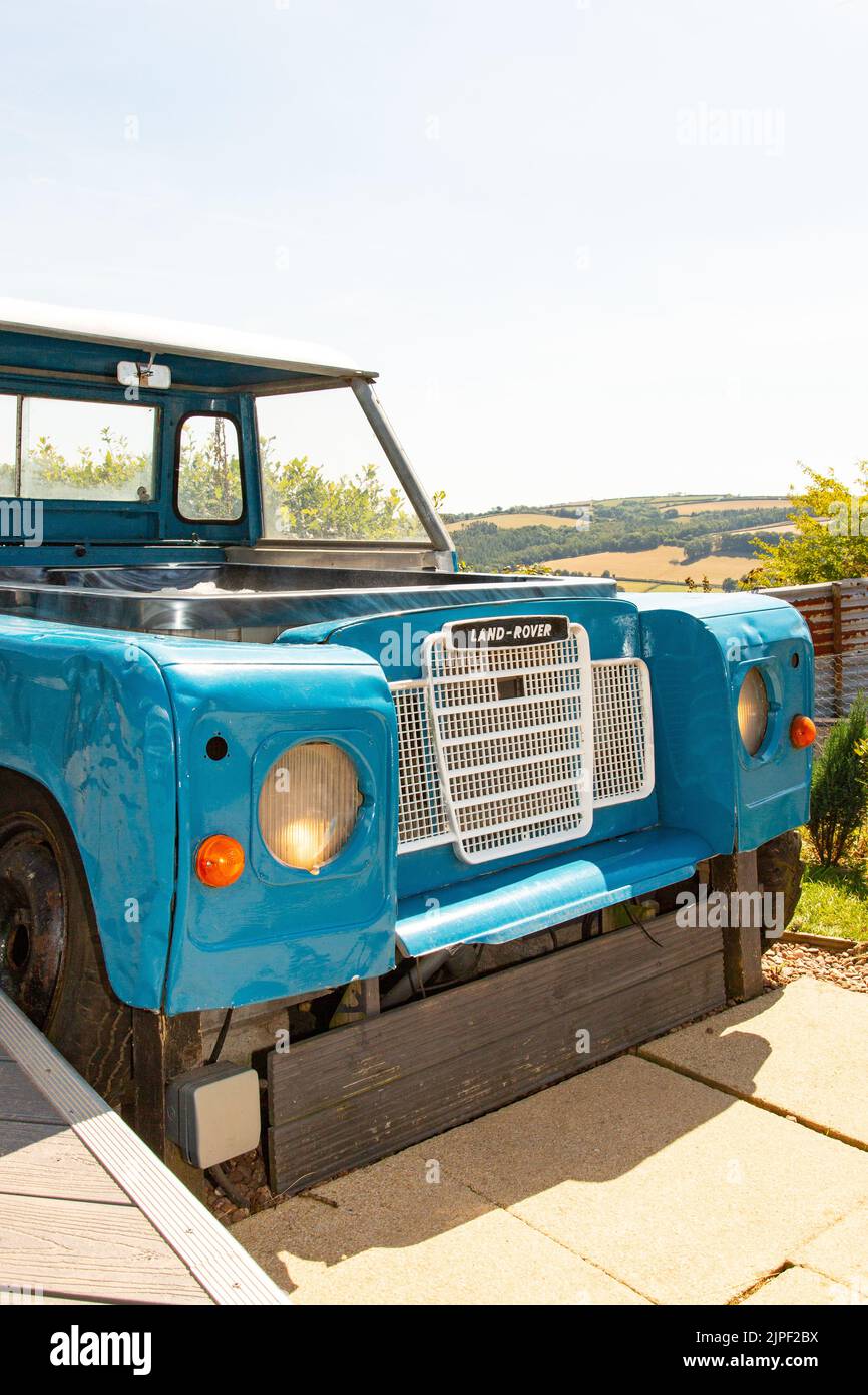Land Rover hot tub, Bluebird caravan, High Bickington, North Devon ...