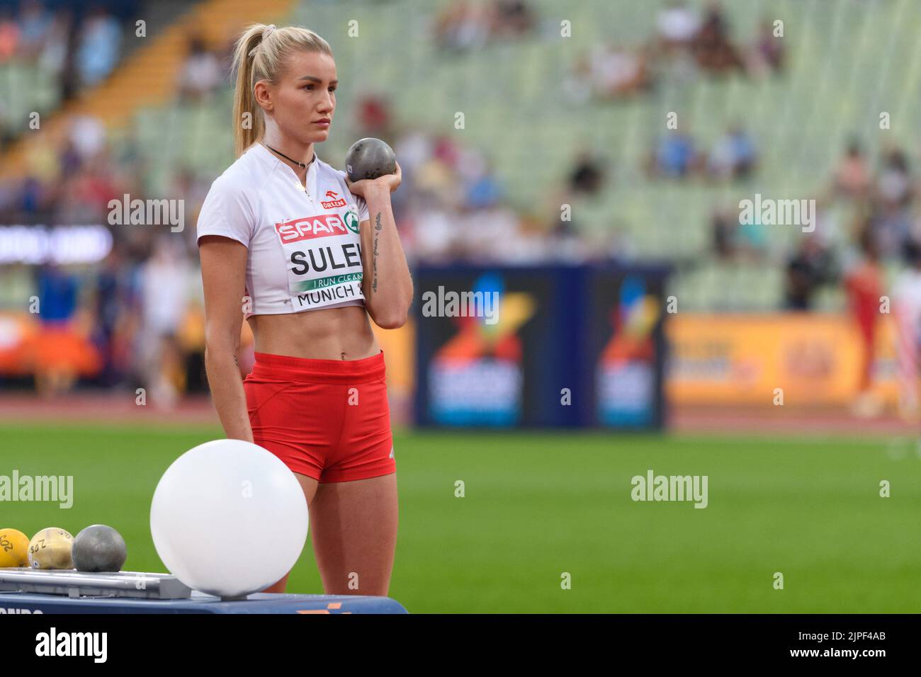 Adrianna sulek munich 2022 hi-res stock photography and images - Alamy