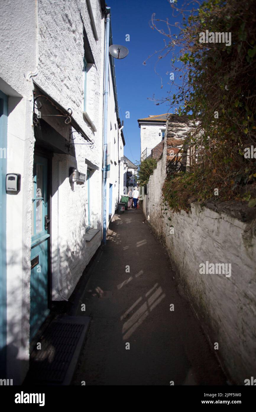 Narrow street in Port Isaac. Cornwall England Stock Photo