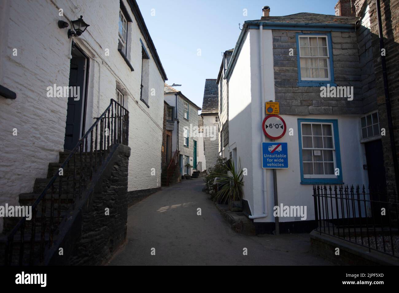Narrow streets in Port Isaac Village. Cornwall, England Stock Photo