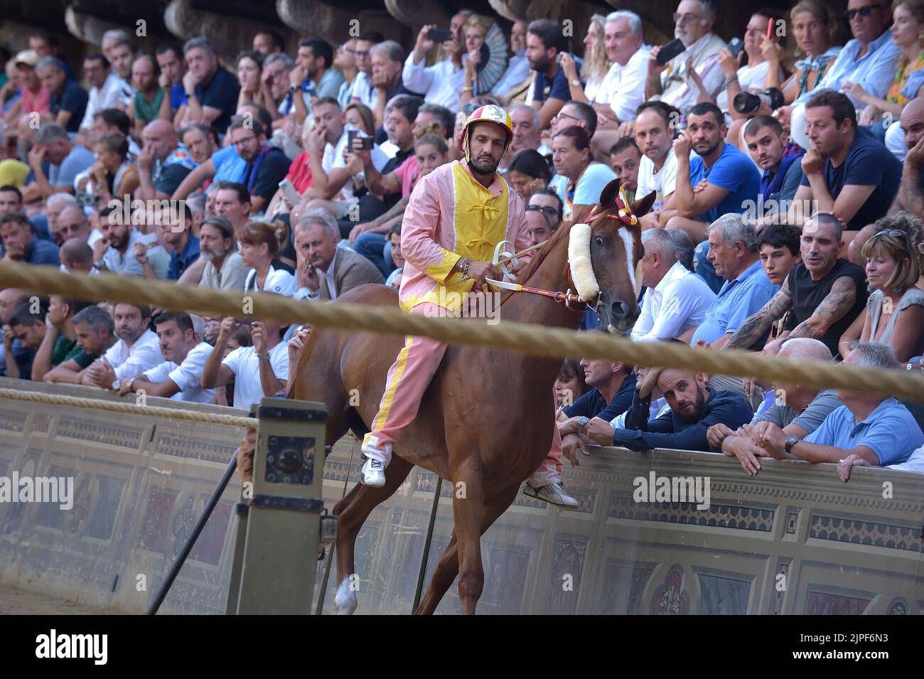 2022 palio di siena hi-res stock photography and images - Alamy