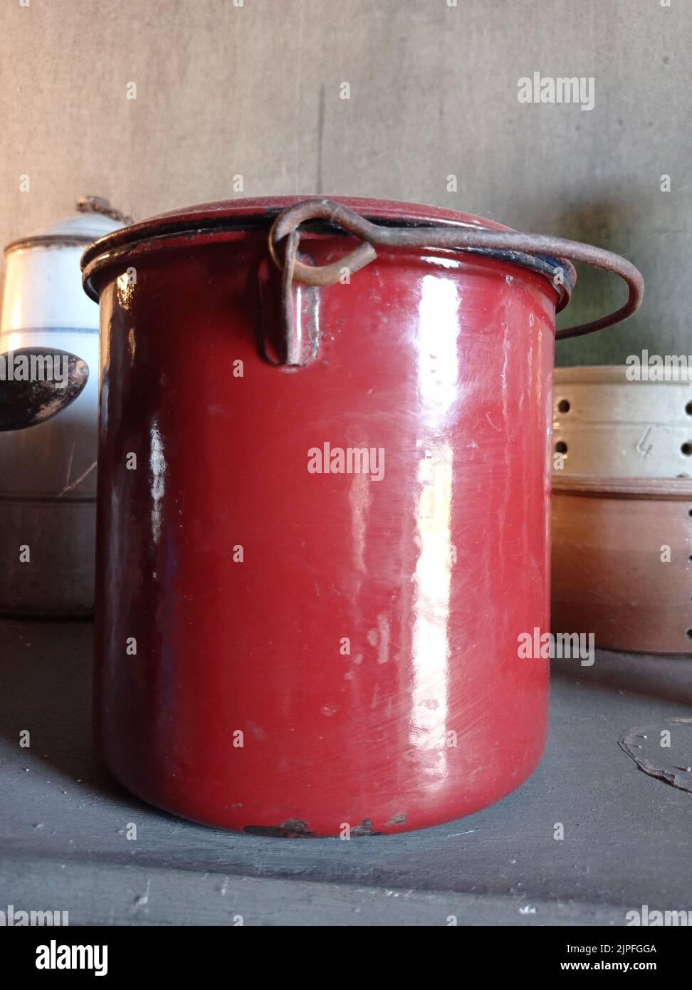 Cocotte Fonte Émaillée VeoHome Rouge 6L ovale, Faitout, marmite