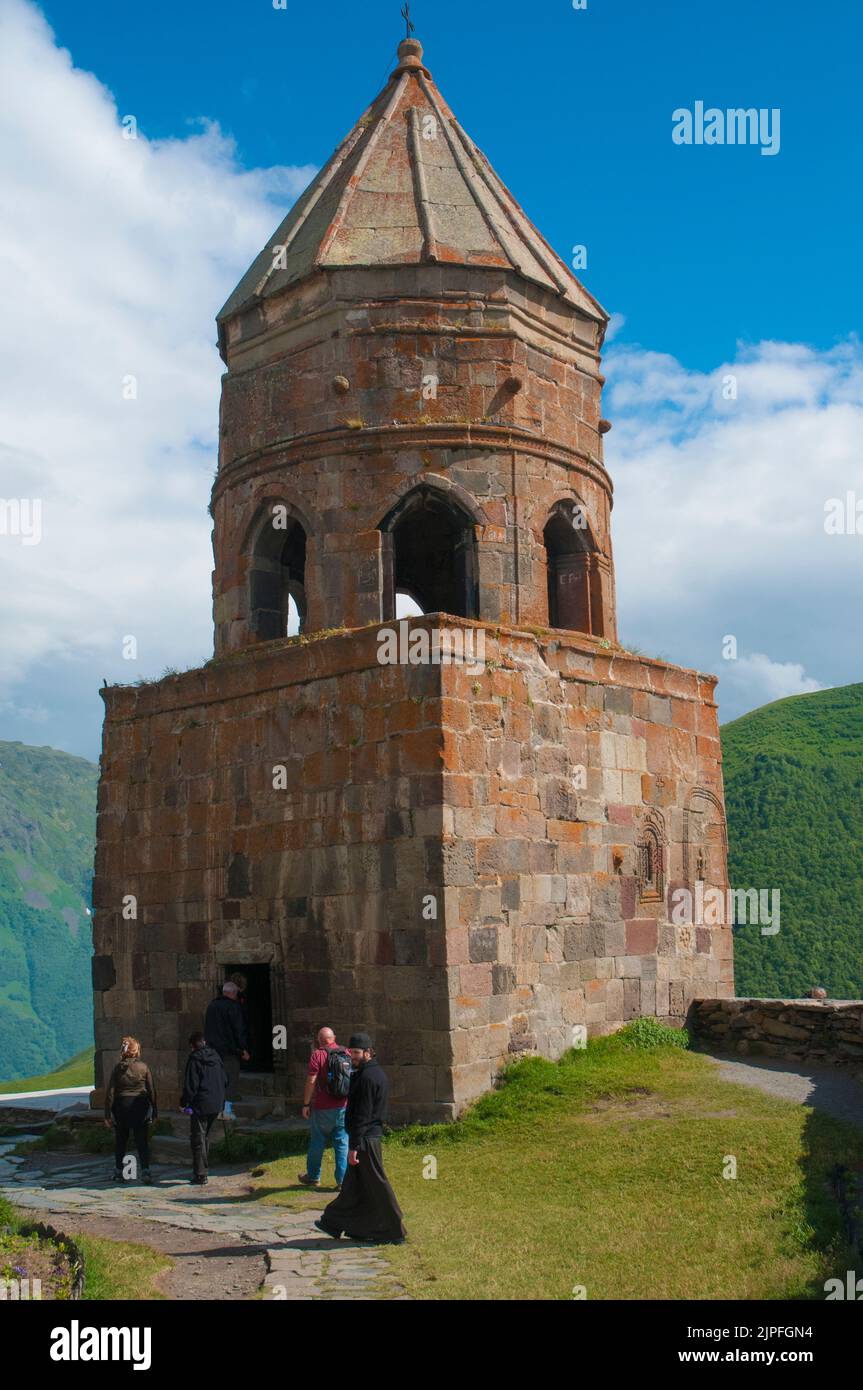 gergeti-trinity-church-above-kazbegi-stepantsminda-in-the-caucasian