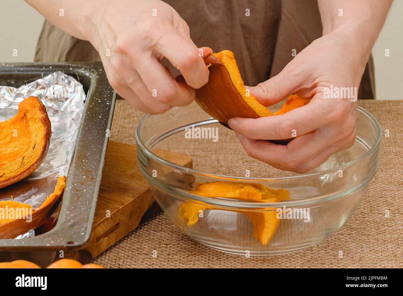Making pumpkin puree step by step recipe. Scoop out the tender pumpkin