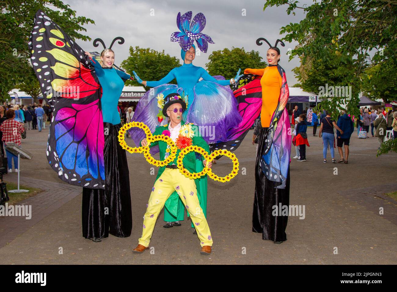 Southport Flower Show, Merseyside, UK. 17th Aug 2022:  Mr Flower, Greeters, promotion staff & entertainers at the largest independent flower show in England, which is expecting thousands of visitors over the four-day event as it opened today after a two-year Covid closure.  Credit: MediaWorld Images/Alamy Live News Stock Photo