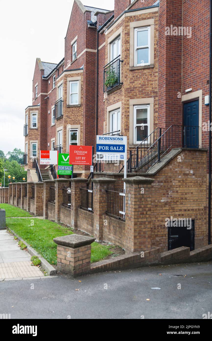 Houses / apartments/ flats for Sale or To Let signs on Victoria Road in