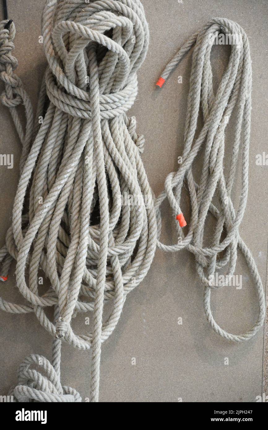 Hemp rope hi-res stock photography and images - Alamy