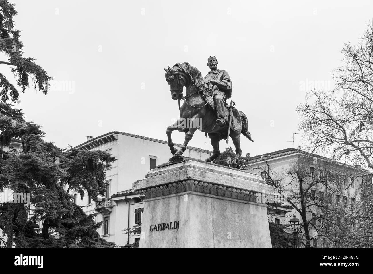 equestrian statue to Giuseppe Garibaldi (1886) of the italian sculptor Francesco Barzaghi (1839-1892) , Verona, northern italy, Europe Stock Photo
