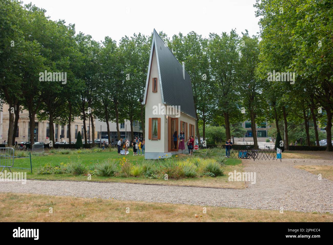Erwin wurm house hi-res stock photography and images - Alamy