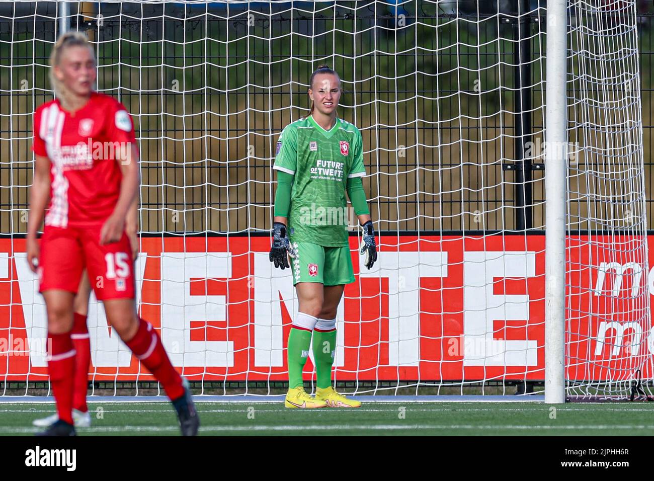 ENSCHEDE, THE NETHERLANDS - AUGUST 18: Goalkeeper Daphne Van Domselaar ...