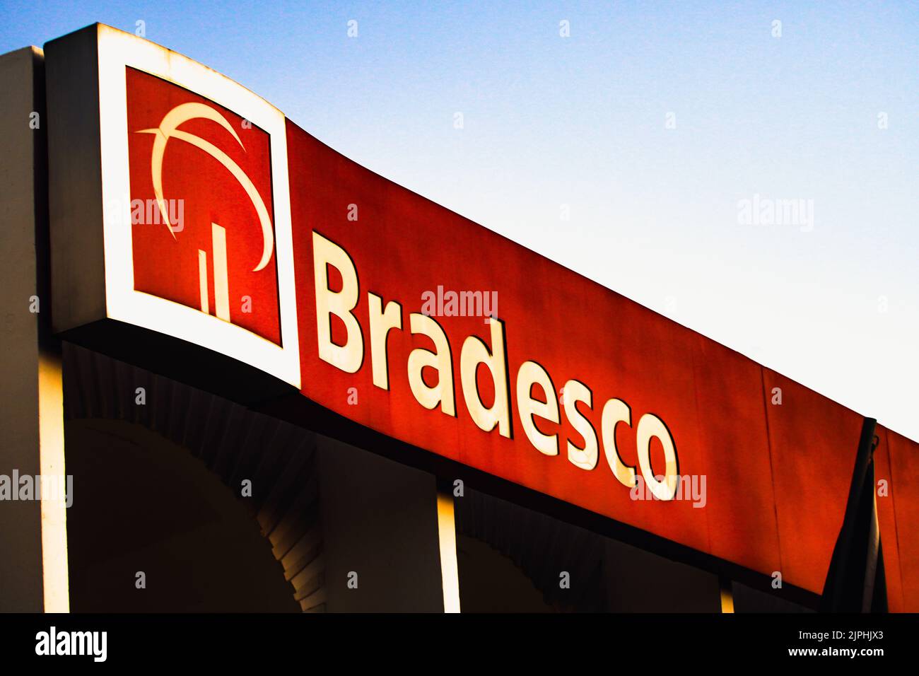 bradesco - bradesco added a new photo.