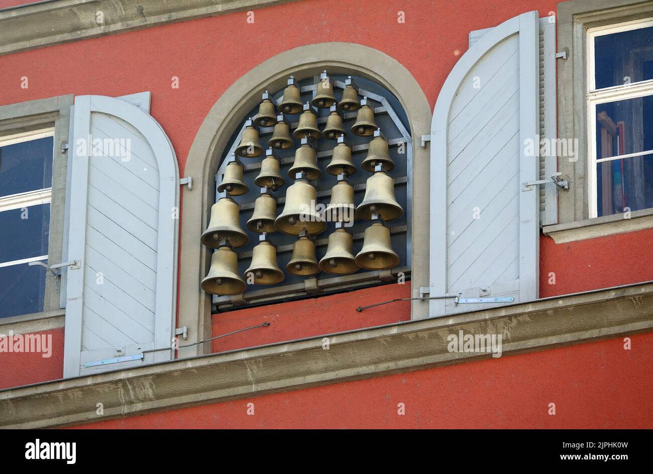 glockenspiel, neues rathaus lindau, glockenspiels Stock Photo Alamy