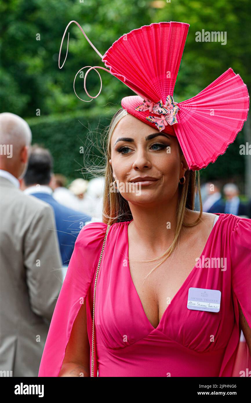 Ascot, UK. 18th June, 2022. Royal Ascot 2022The best and boldest looks