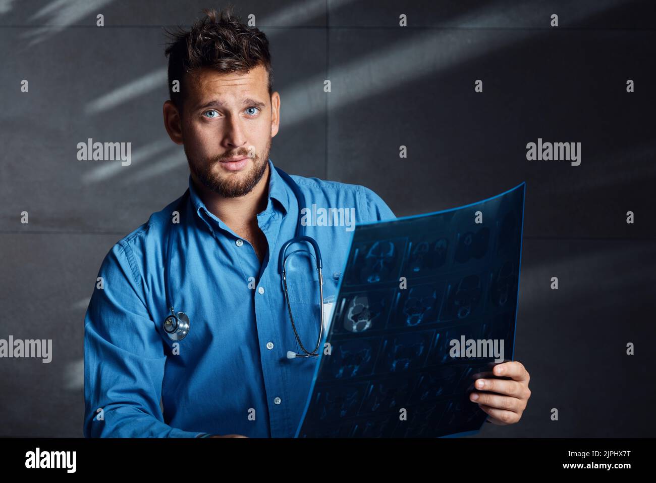 doctor, xray image, diagnostic, radiologist, doctors, radiology, x