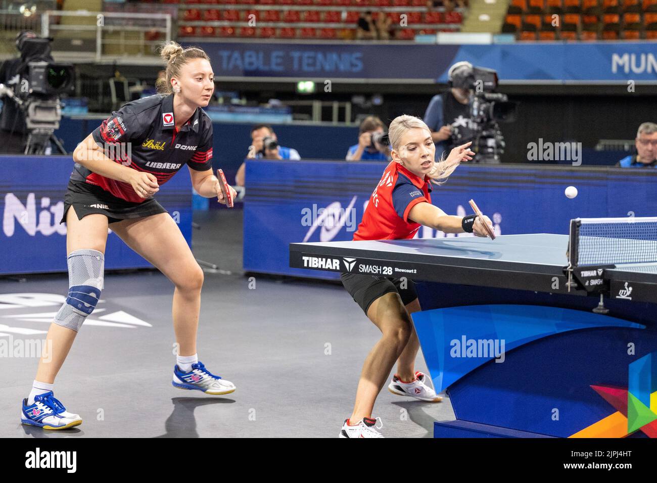 Munich, Germany. 18th Aug, 2022. Table Tennis: European Championship,  Doubles, Women, Final, Samara/Dragoman (Romania) - Polcanova  (Austria)/Sz·cs (Romania): Sofia Polcanova and Bernadette Szocs (r) in  action. Credit: Kolbert-Press/Gamel/dpa/Alamy Live