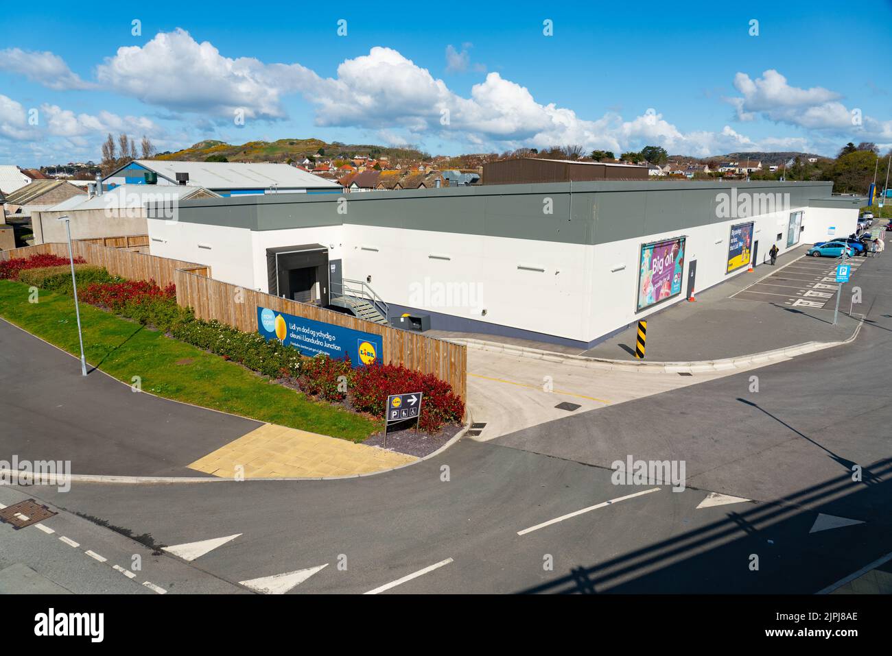 The brand new Lidl Supermarket in Llandudno Junction, North Wales. Image taken in March 2022. Stock Photo