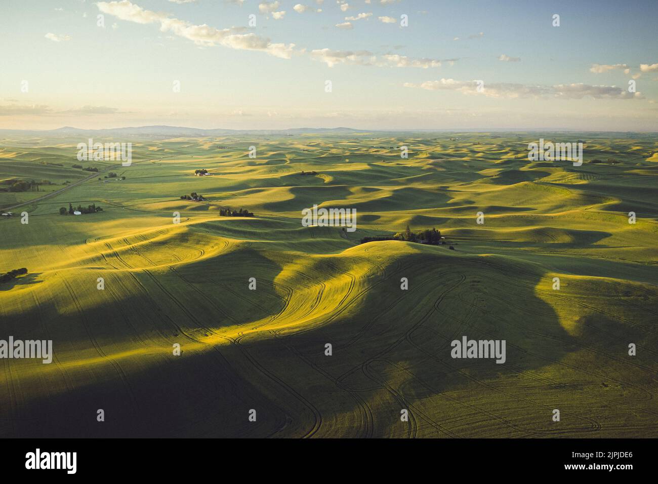 Green hills from road hi-res stock photography and images - Alamy