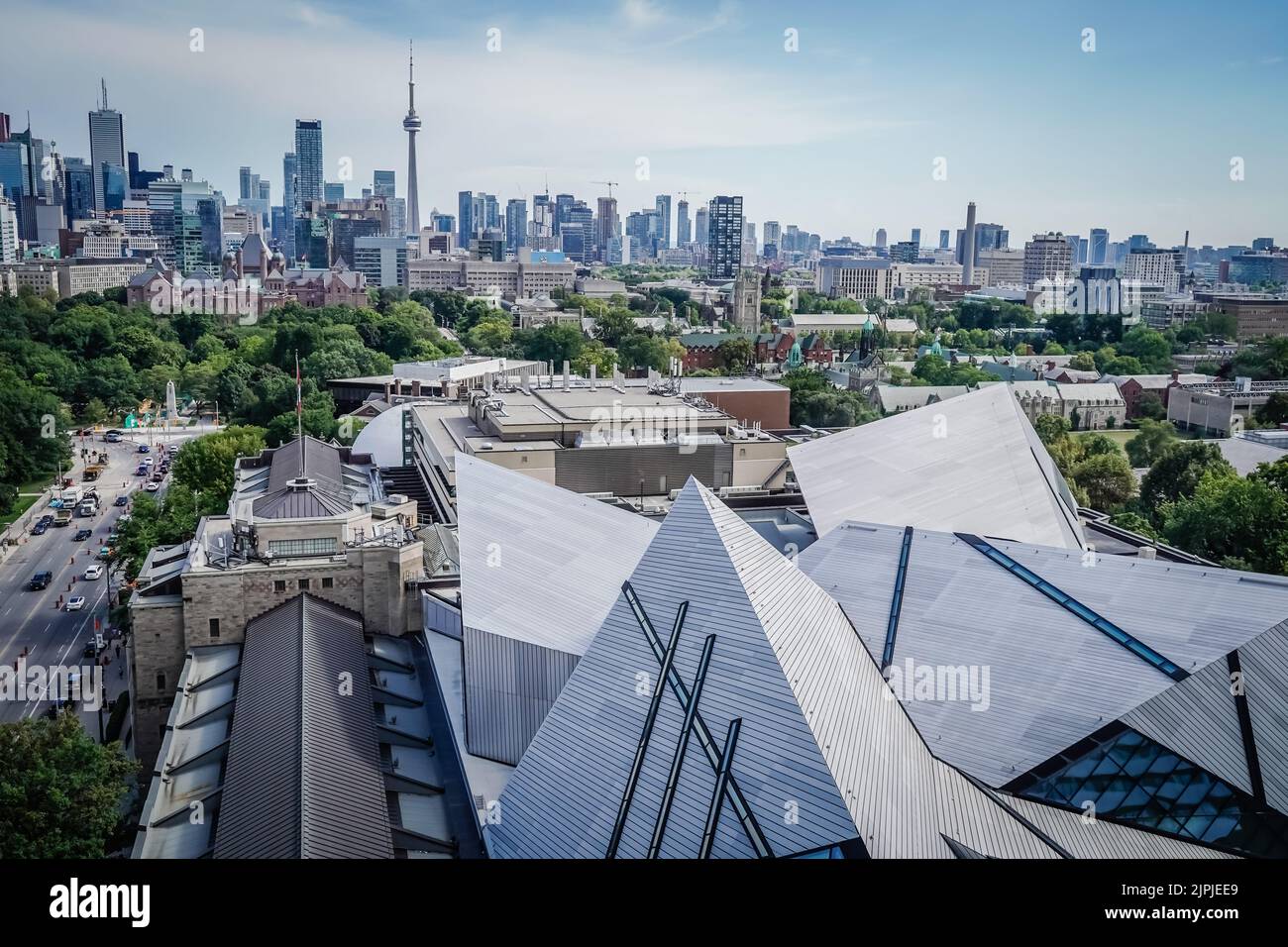 toronto downtown skyline royal ontario museum in front Stock Photo
