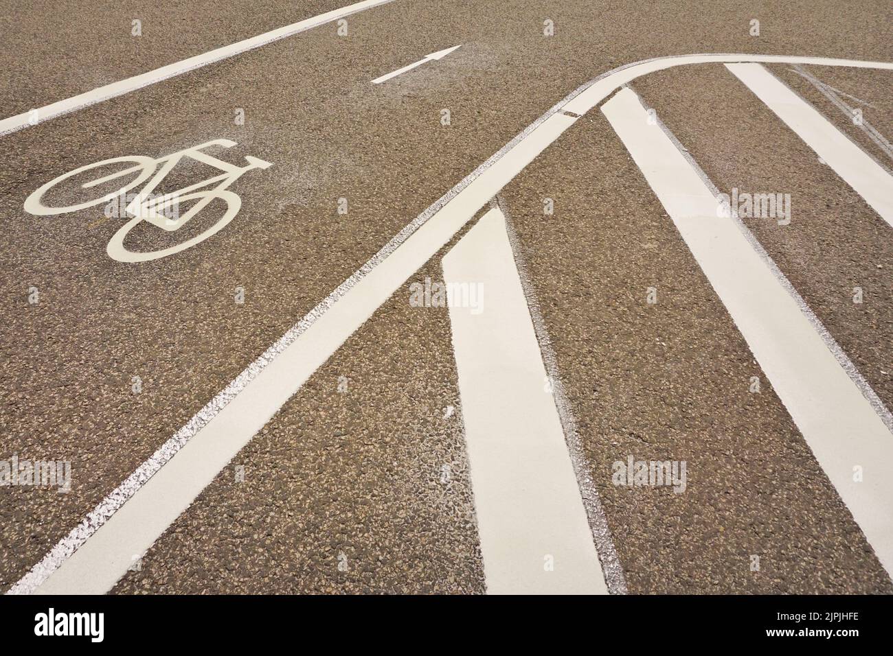 bike lane marking