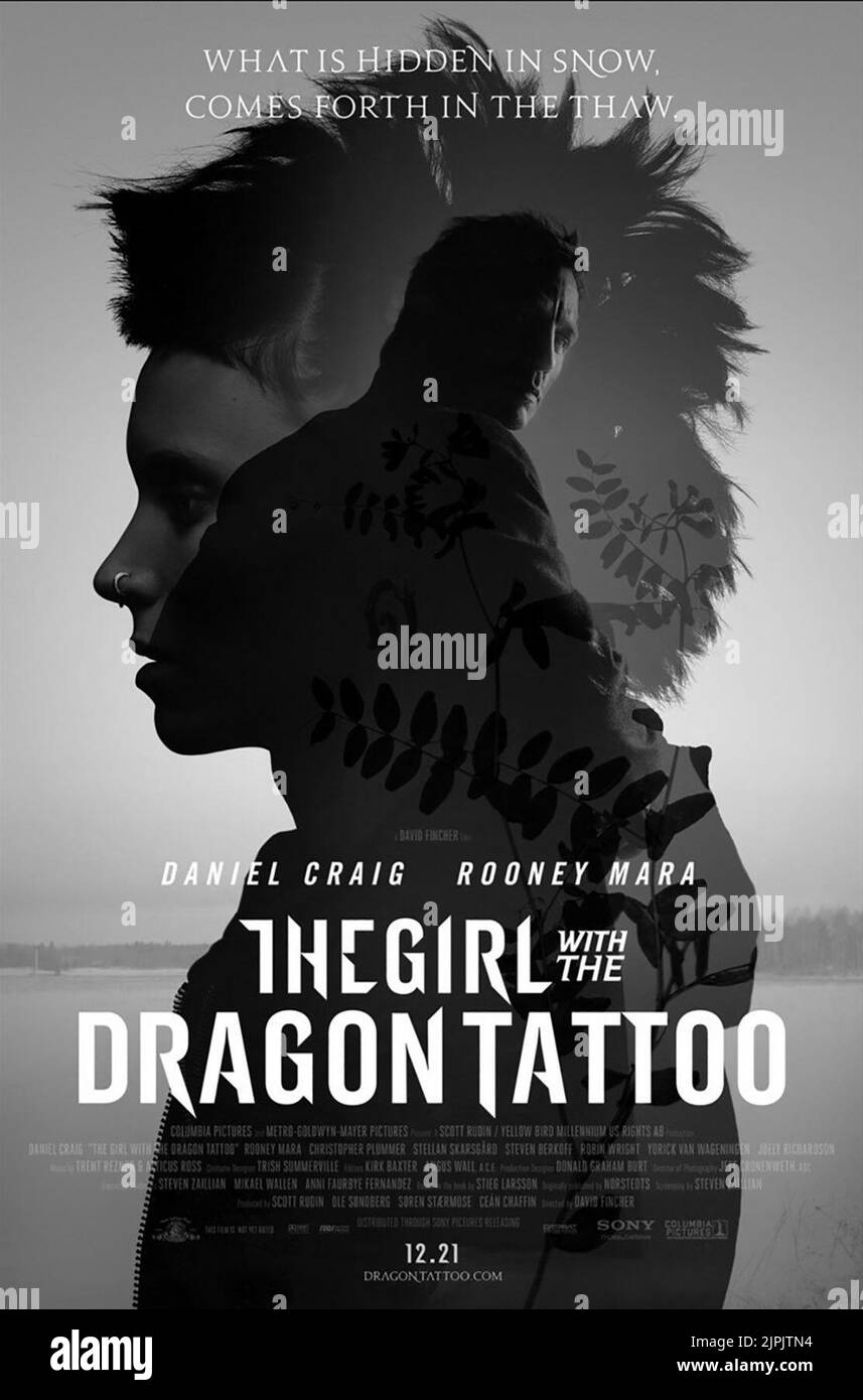 ROONEY MARA, DANIEL CRAIG POSTER, THE GIRL WITH THE DRAGON TATTOO, 2011 Stock Photo
