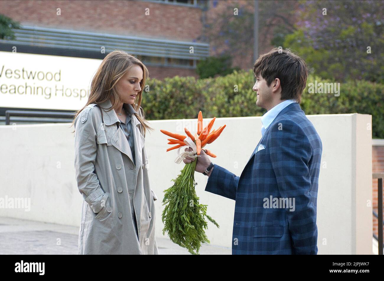 NATALIE PORTMAN, ASHTON KUTCHER, NO STRINGS ATTACHED, 2011 Stock Photo